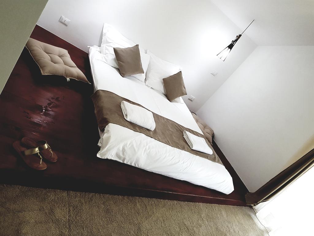Heaven Guesthouse Corbeni Kültér fotó