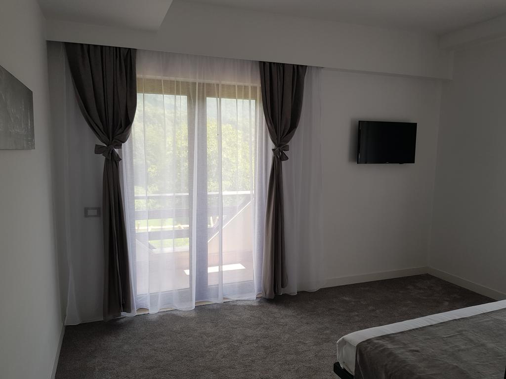 Heaven Guesthouse Corbeni Kültér fotó